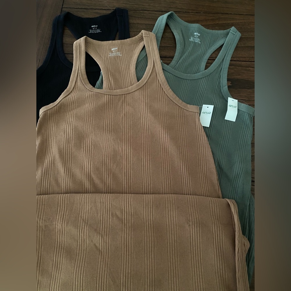 Aerie green maxi dress size S. NWT